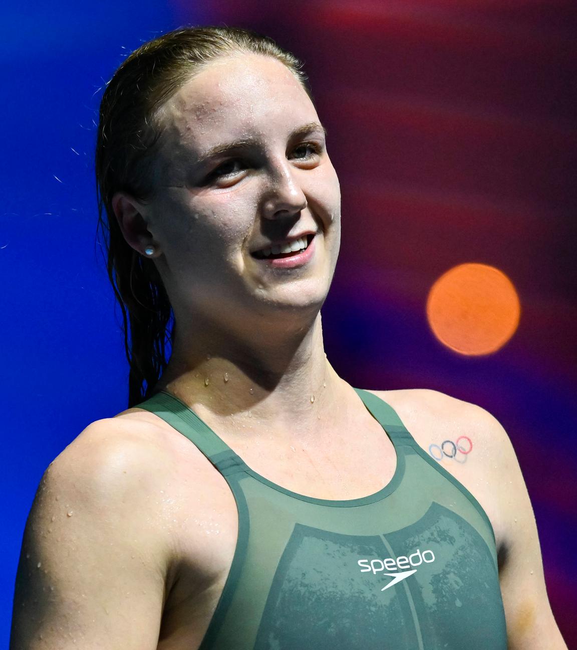 Isabel Gose nach ihrem Sieg über 1.500 Meter Freistil bei der Kurzbahn-WM 2024