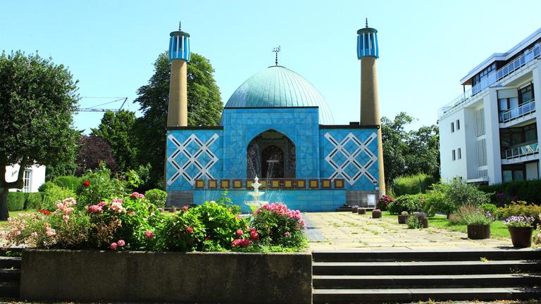 Islamisches Zentrum Hamburg (IZH)