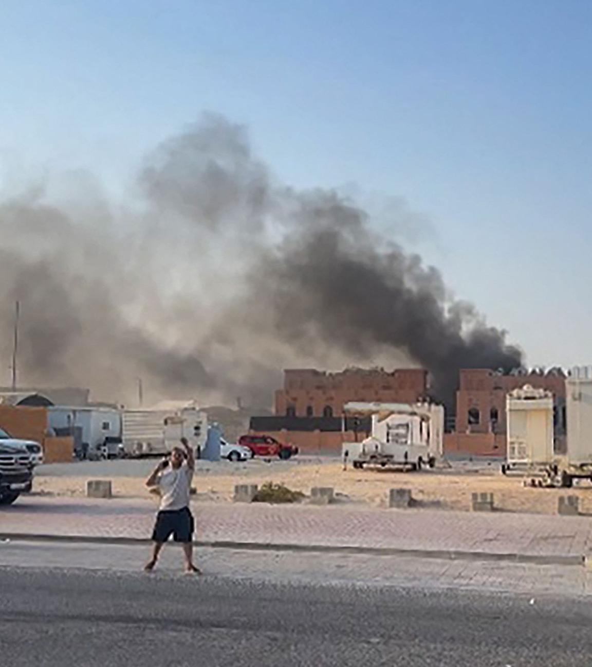 Rauch steigt aus einem Gebäude auf nach einem israelischen Angriff in Katar.