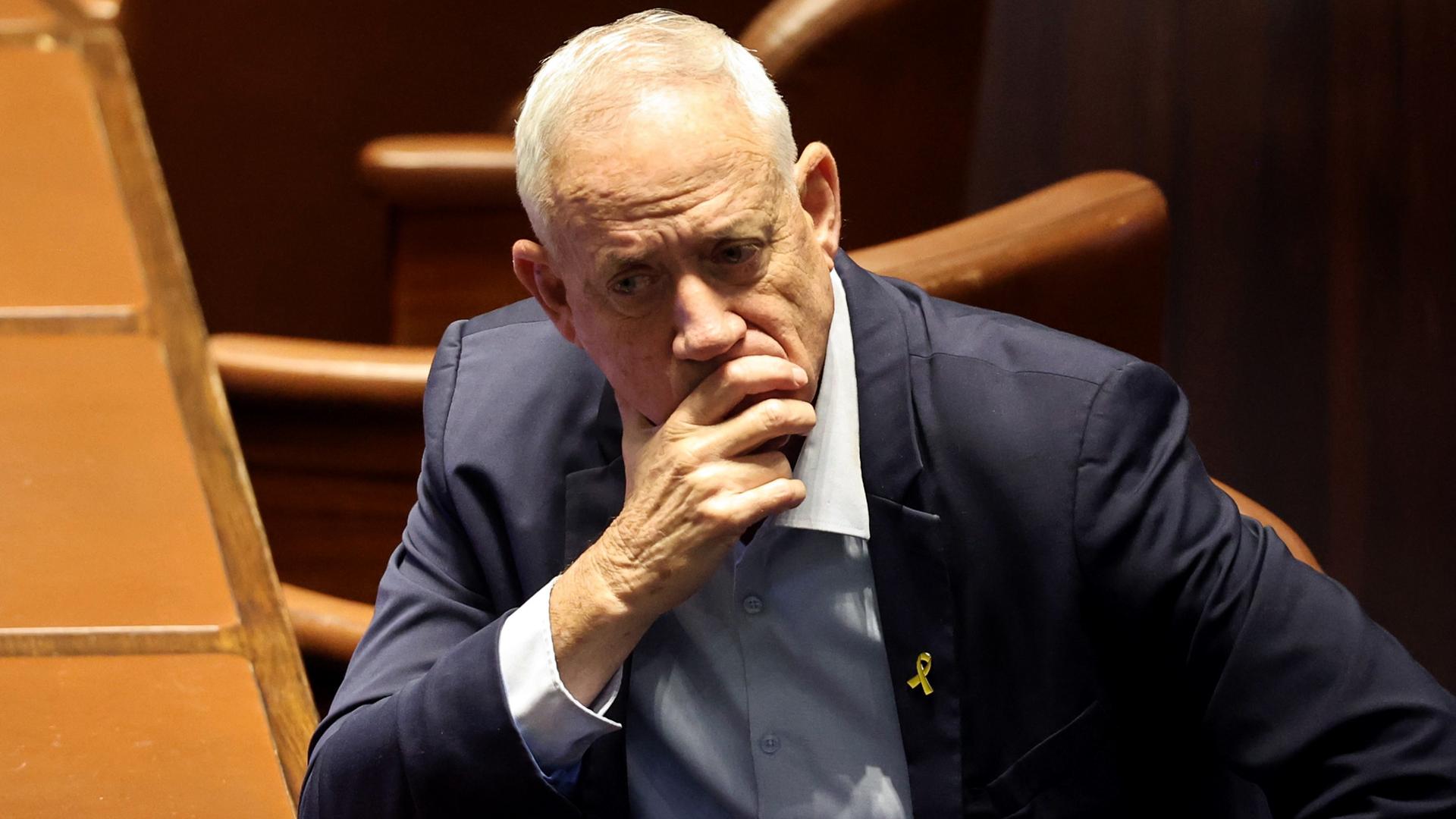 Der israelische Abgeordnete Benny Gantz während einer Plenarsitzung