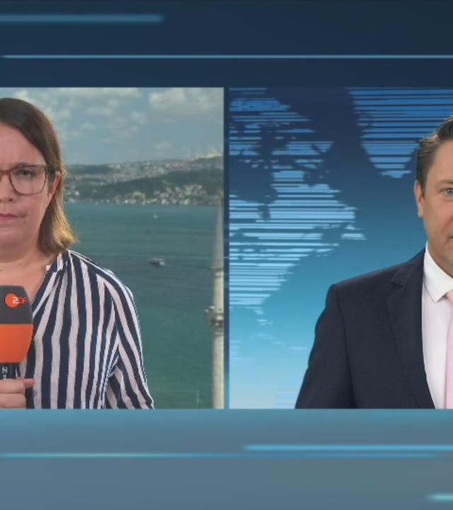 ZDF-Korrespondetin Phoebe Gaa.