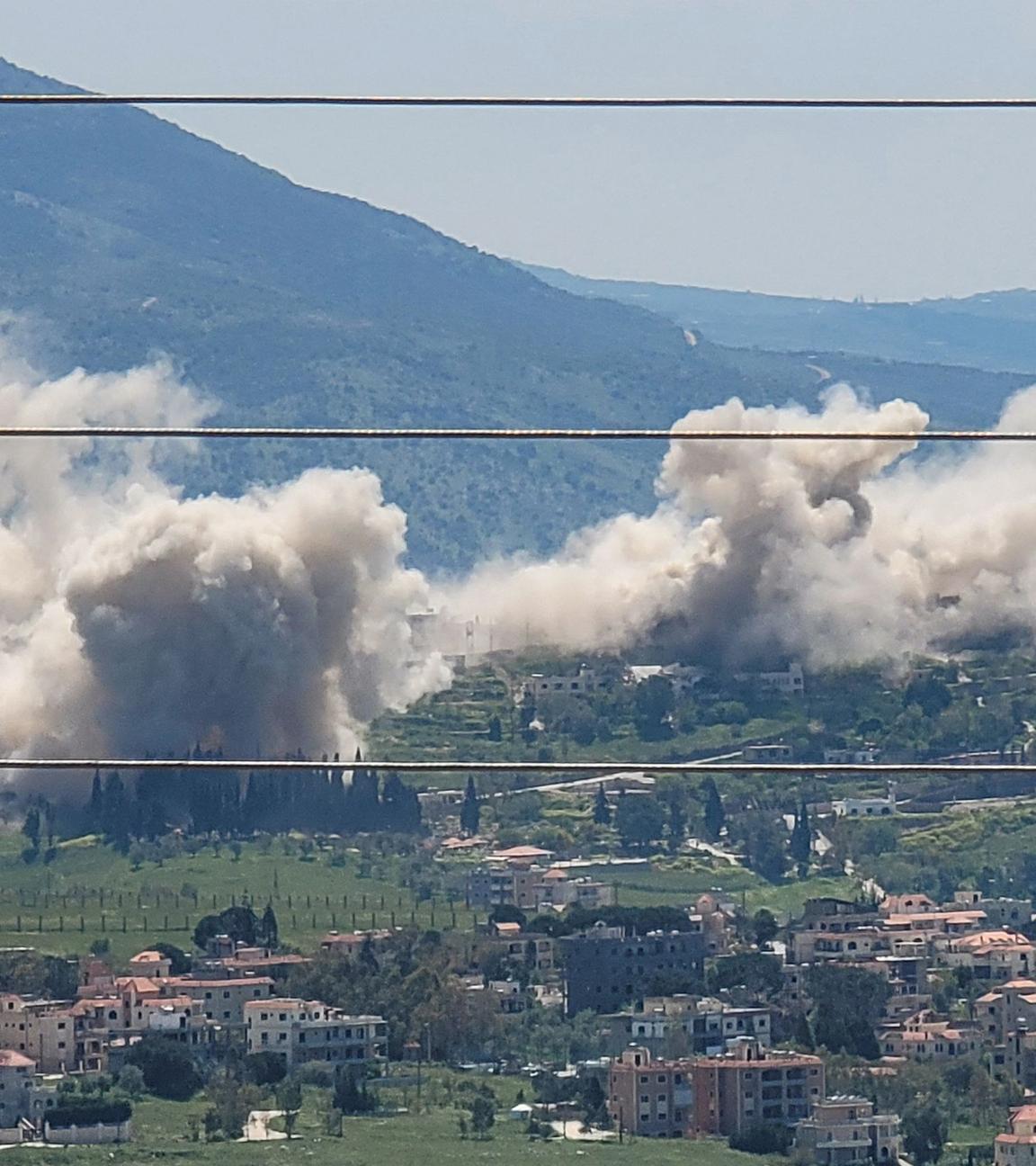 Libanon, Khiam: Explosionen nach einem israelischen Angriff