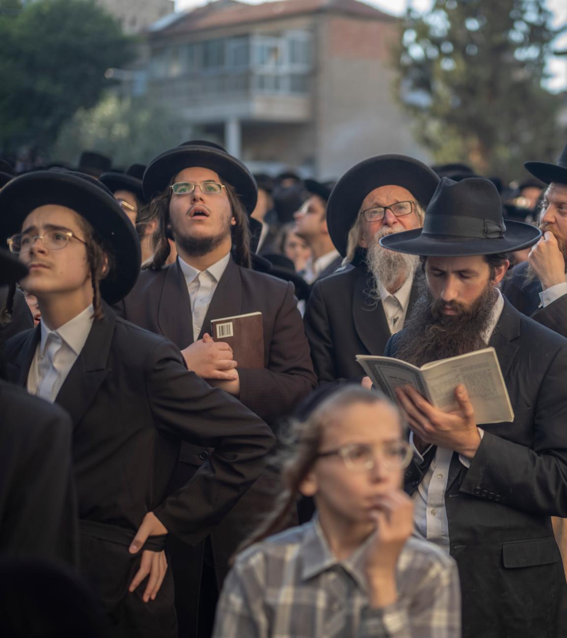  Israelische ultraorthodoxe Juden nehmen an einem Protest gegen die IDF-Einberufung teil.