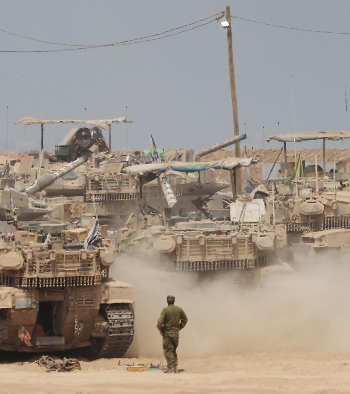 Israelische Armee nahe der Grenze zum Gazastreifen