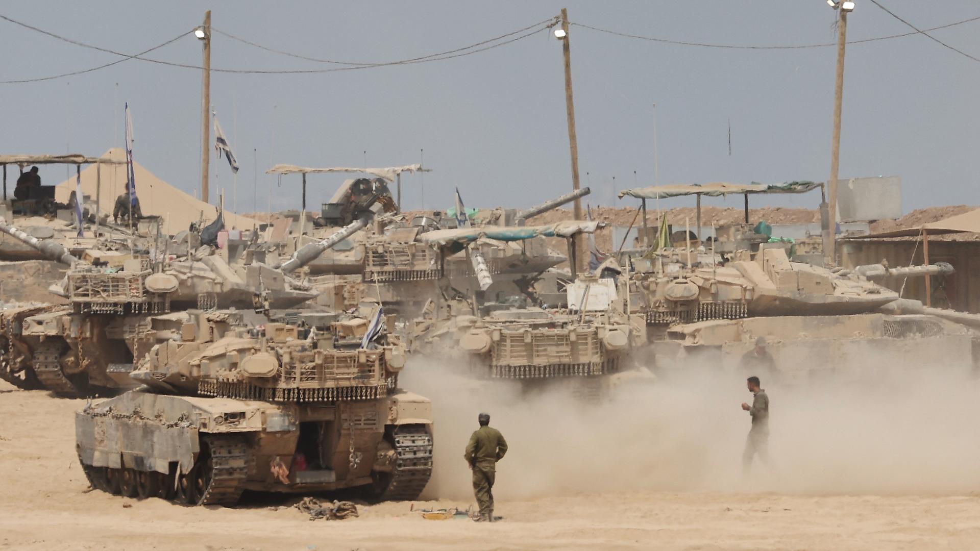 Israelische Armee nahe der Grenze zum Gazastreifen