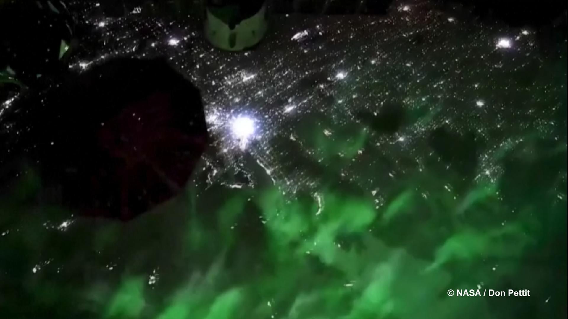 Bilder von der ISS gefilmt: Polarlichter über Kanada