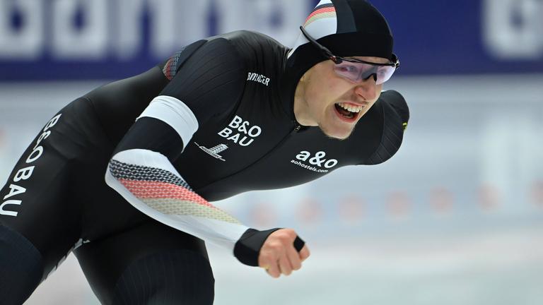 ISU Eisschnelllauf Weltcup in Inzell, Finn Sonnekalb