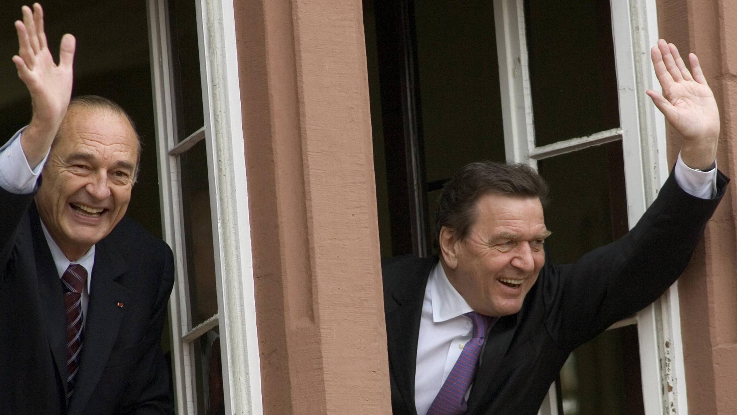 Archiv: Jacques Chirac und Gerhard Schröder am 07.03.2005 in Blomberg