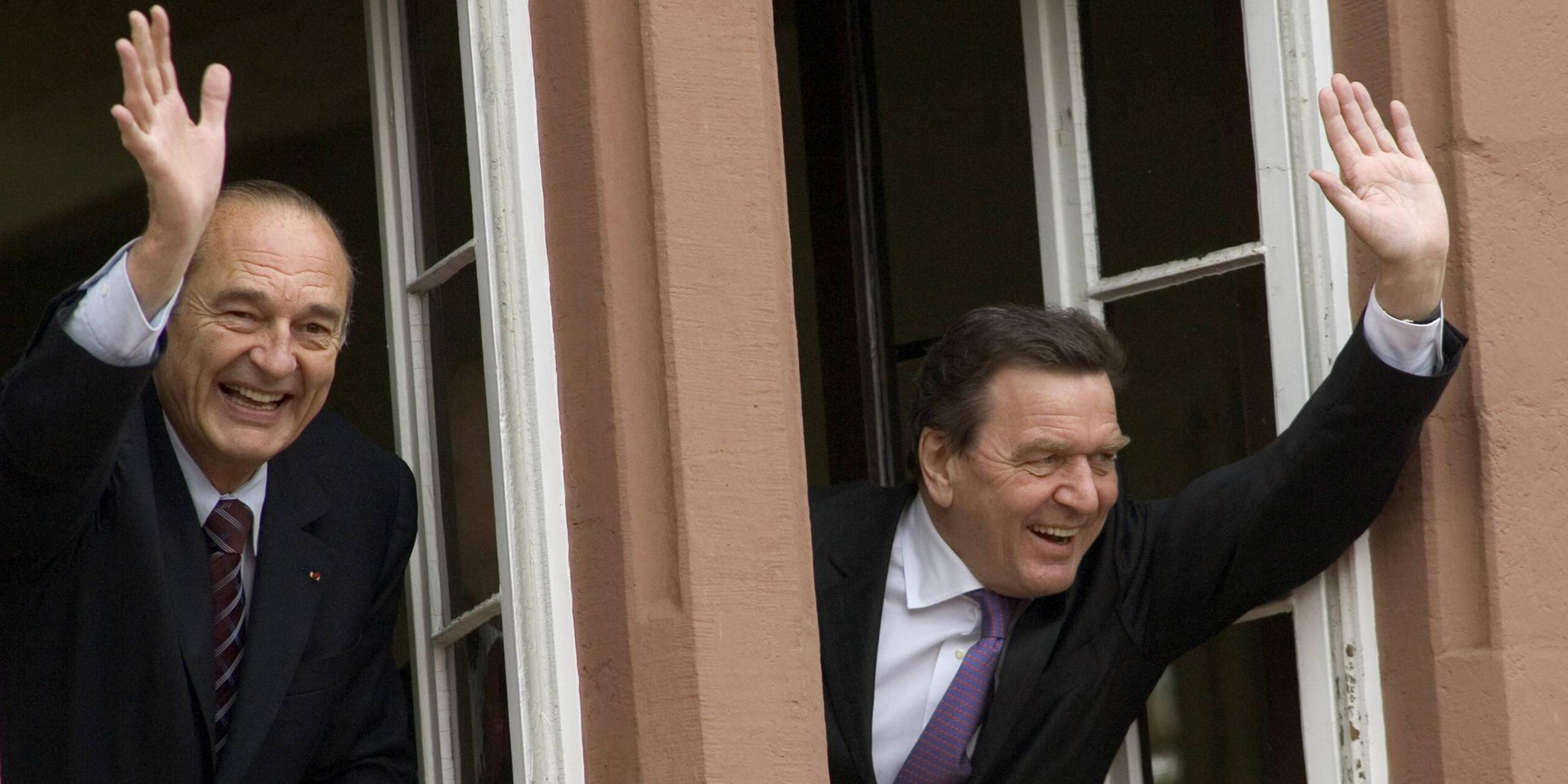 Archiv: Jacques Chirac und Gerhard Schröder am 07.03.2005 in Blomberg