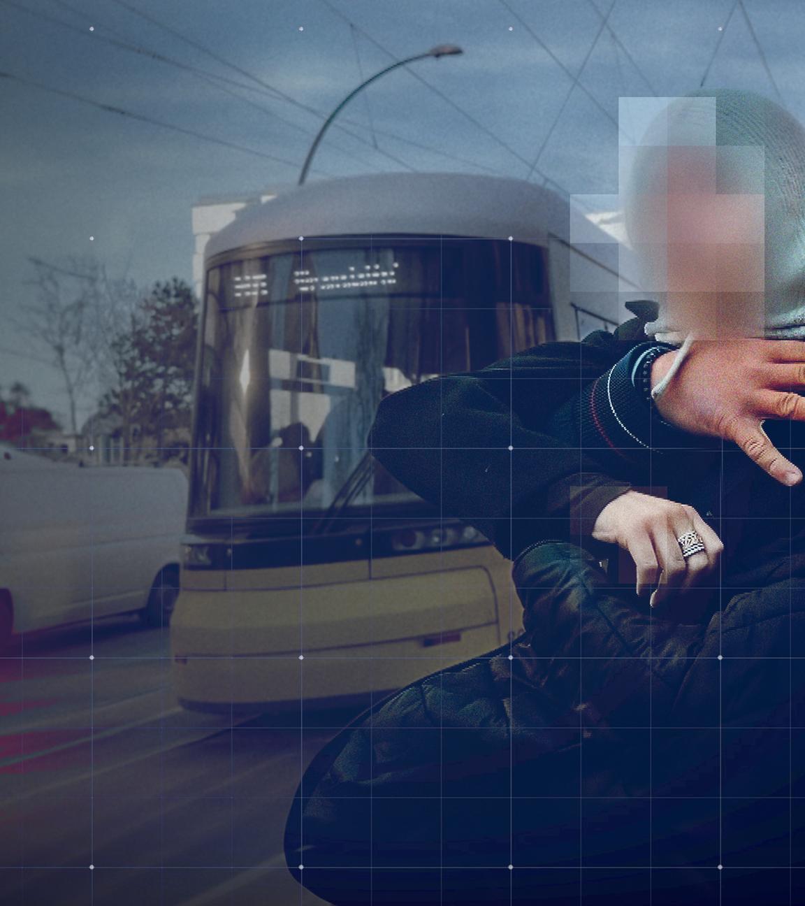 Montag: Zielfahnder hält neben einer Straßembahn eine Taschendiebin fest