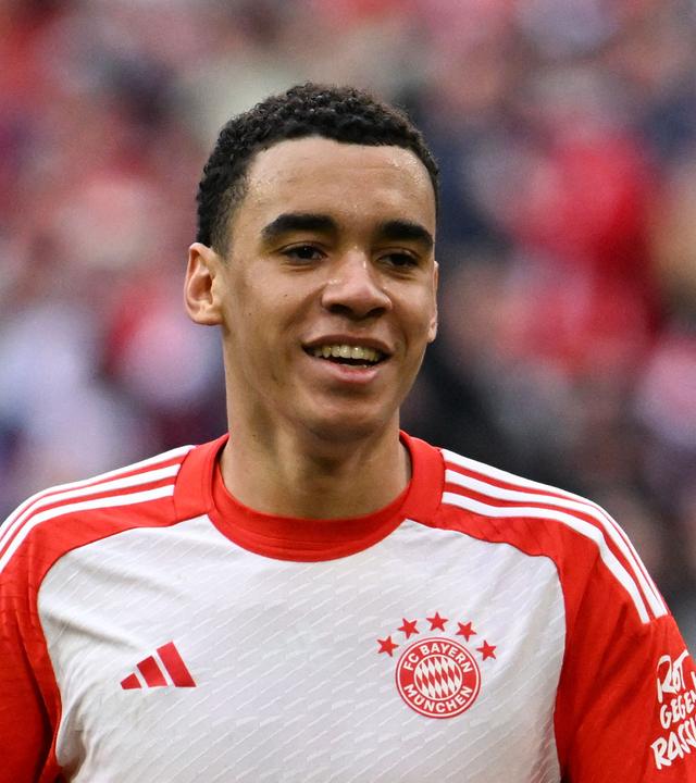 Jamal Musiala im Trikot des FC Bayerns.