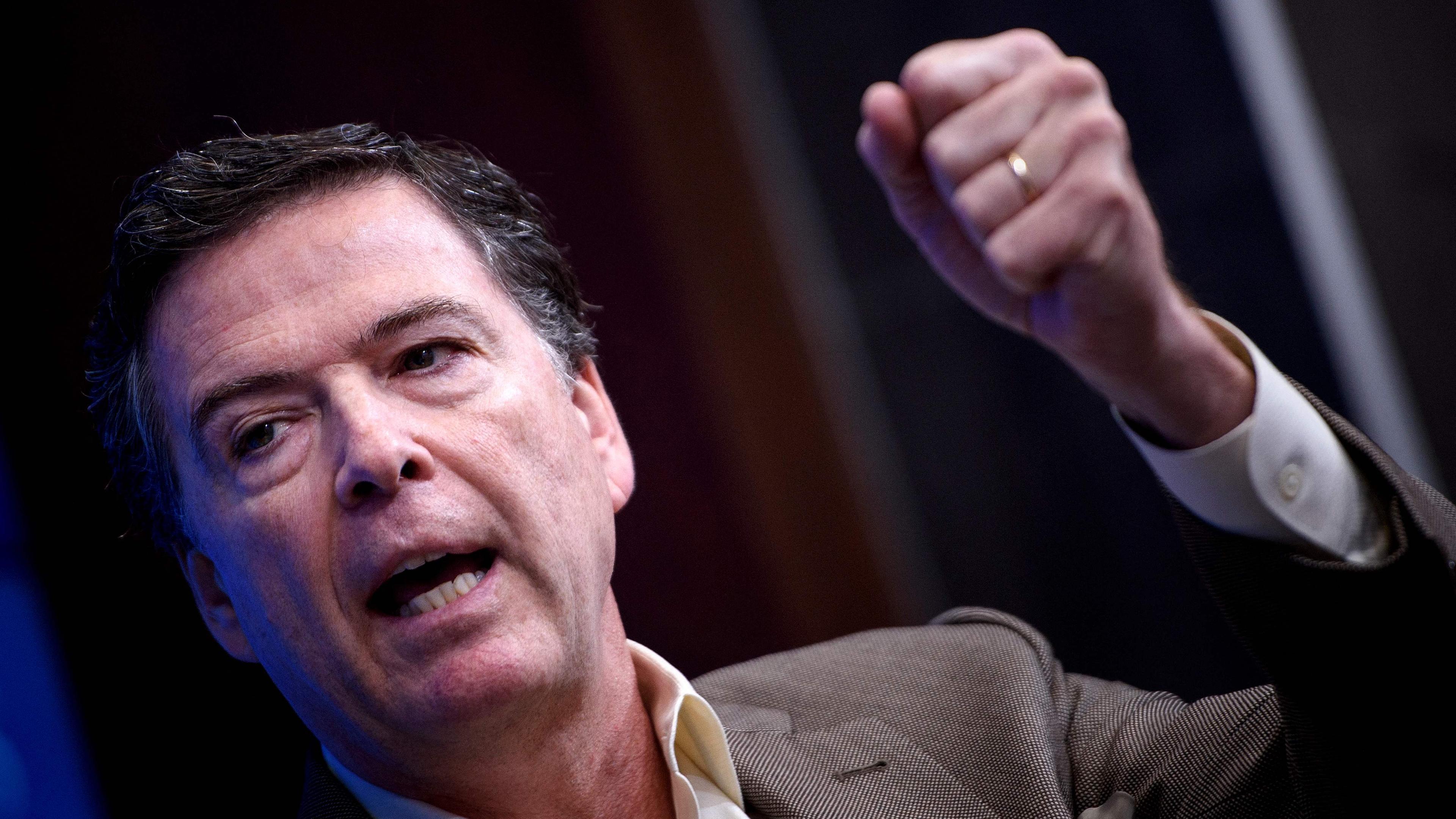 Der ehemalige FBI-Direktor James Comey spricht während einer Diskussion an der Brookings Institution am 11. Mai 2018 in Washington, DC über sein Buch „A Higher Loyalty“.