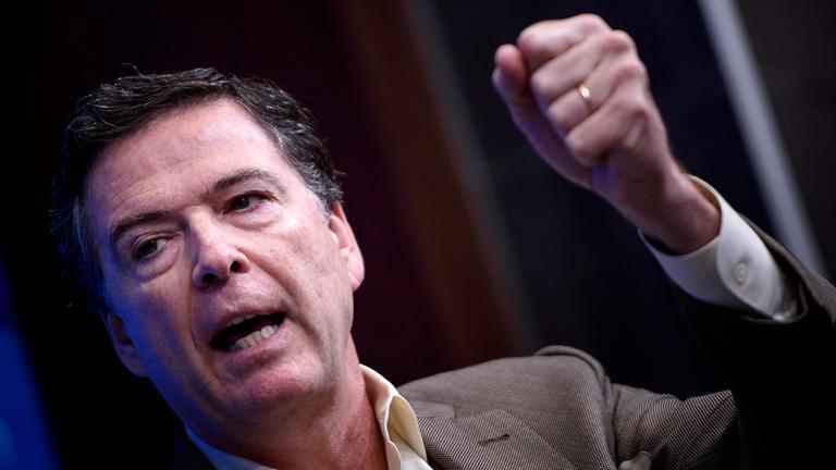 Der ehemalige FBI-Direktor James Comey spricht während einer Diskussion an der Brookings Institution am 11. Mai 2018 in Washington, DC über sein Buch „A Higher Loyalty“.