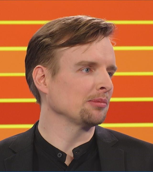Jan Ehling von der Linken mit einer Reaktion zur Bürgerschaftswahl in Hamburg.