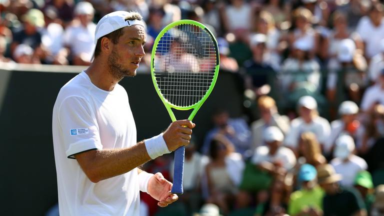 Jan-Lennard Struff (Deutschland) ist in Aktion. 