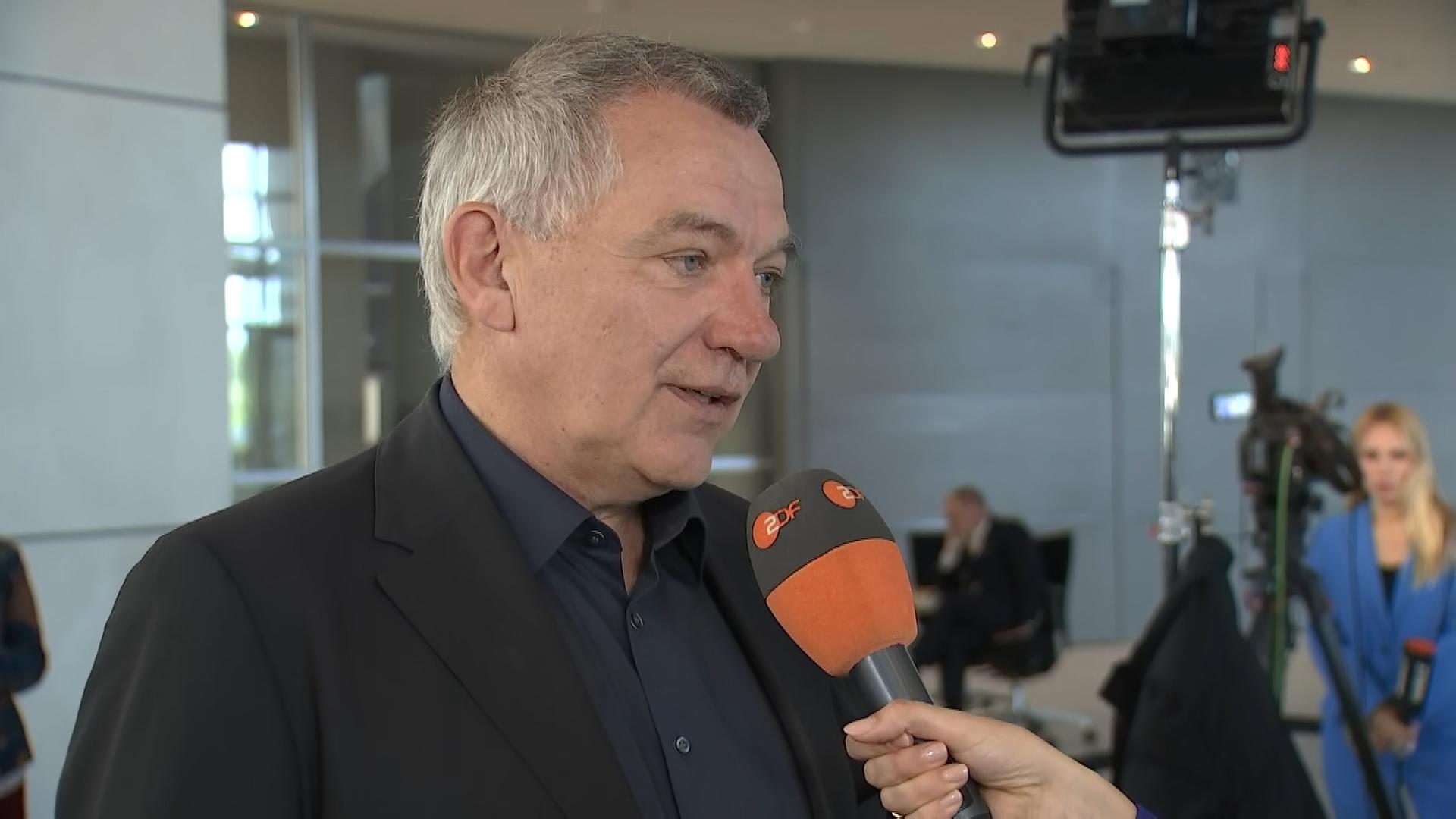 Jan Van Aken