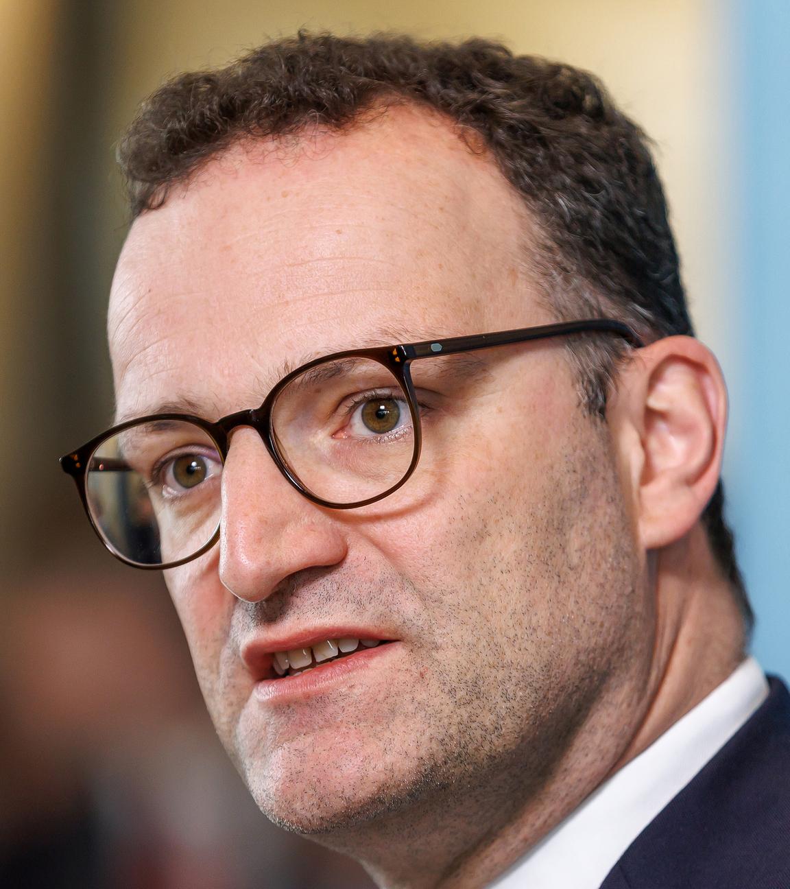 Jens Spahn, Fraktionsvorsitzender der CDU/CSU im Bundestag, spricht waehrend eines Statement vor der Fraktionssitzung, aufgenommen am 20.05.2025 in Berlin