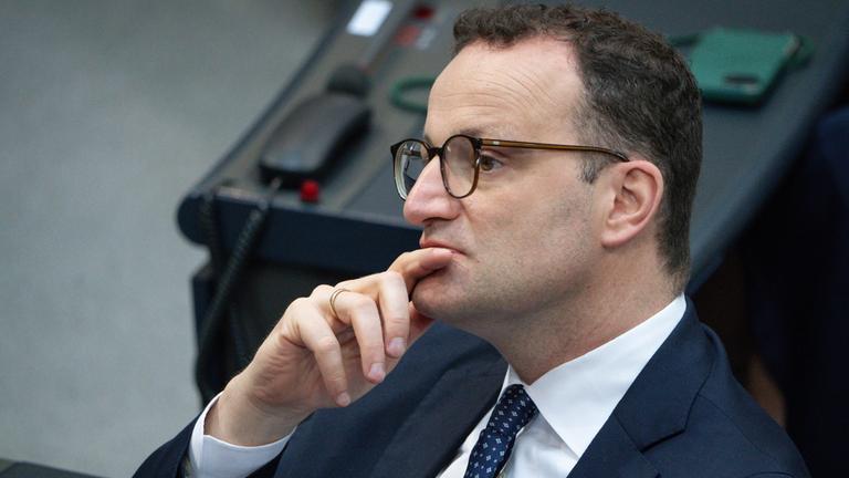 Jens Spahn im Plenum bei der 10. Sitzung des Deutschen Bundestags in Berlin am 05 Juniy 2025.