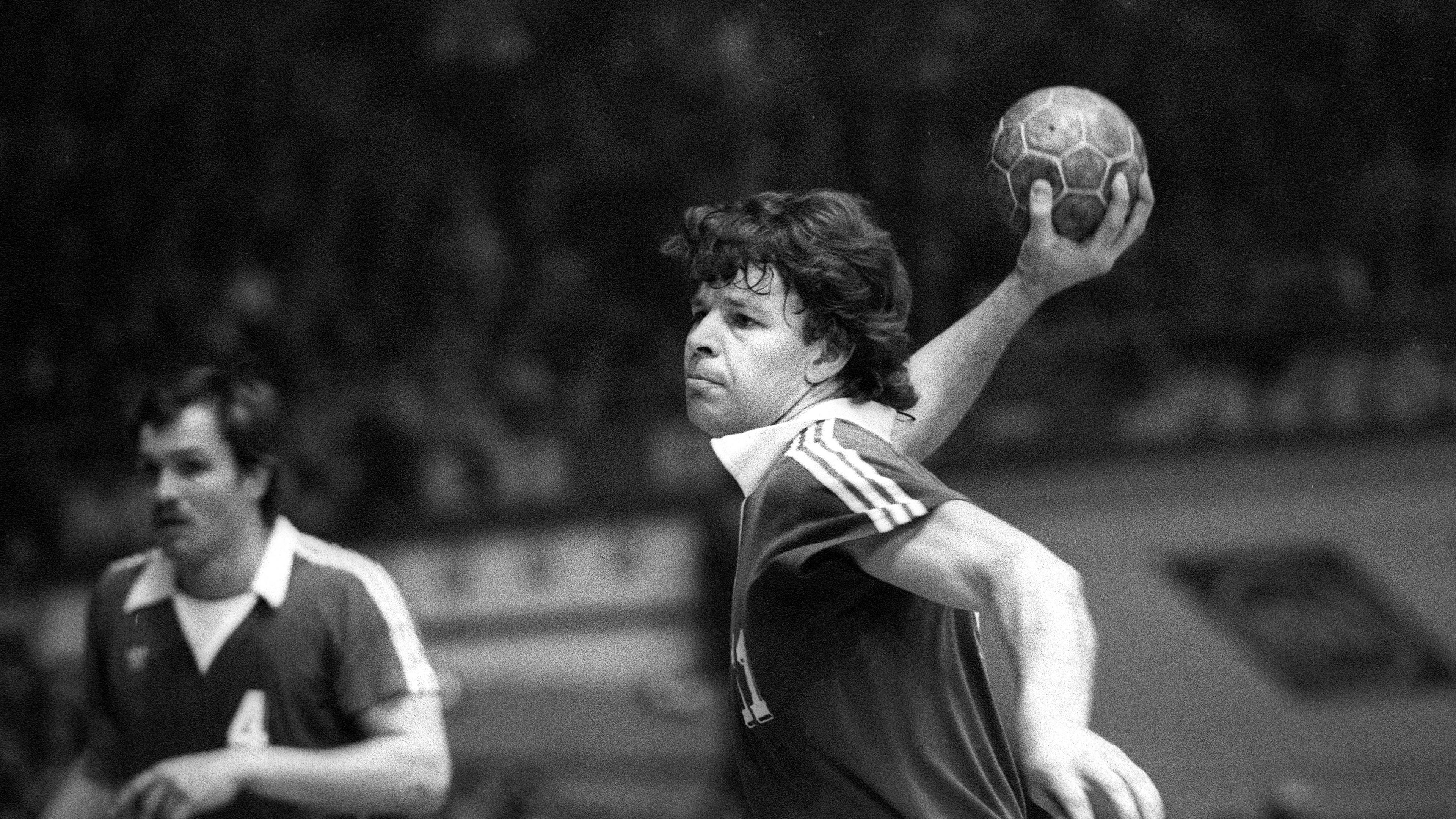 Joachim Deckarm am Ball