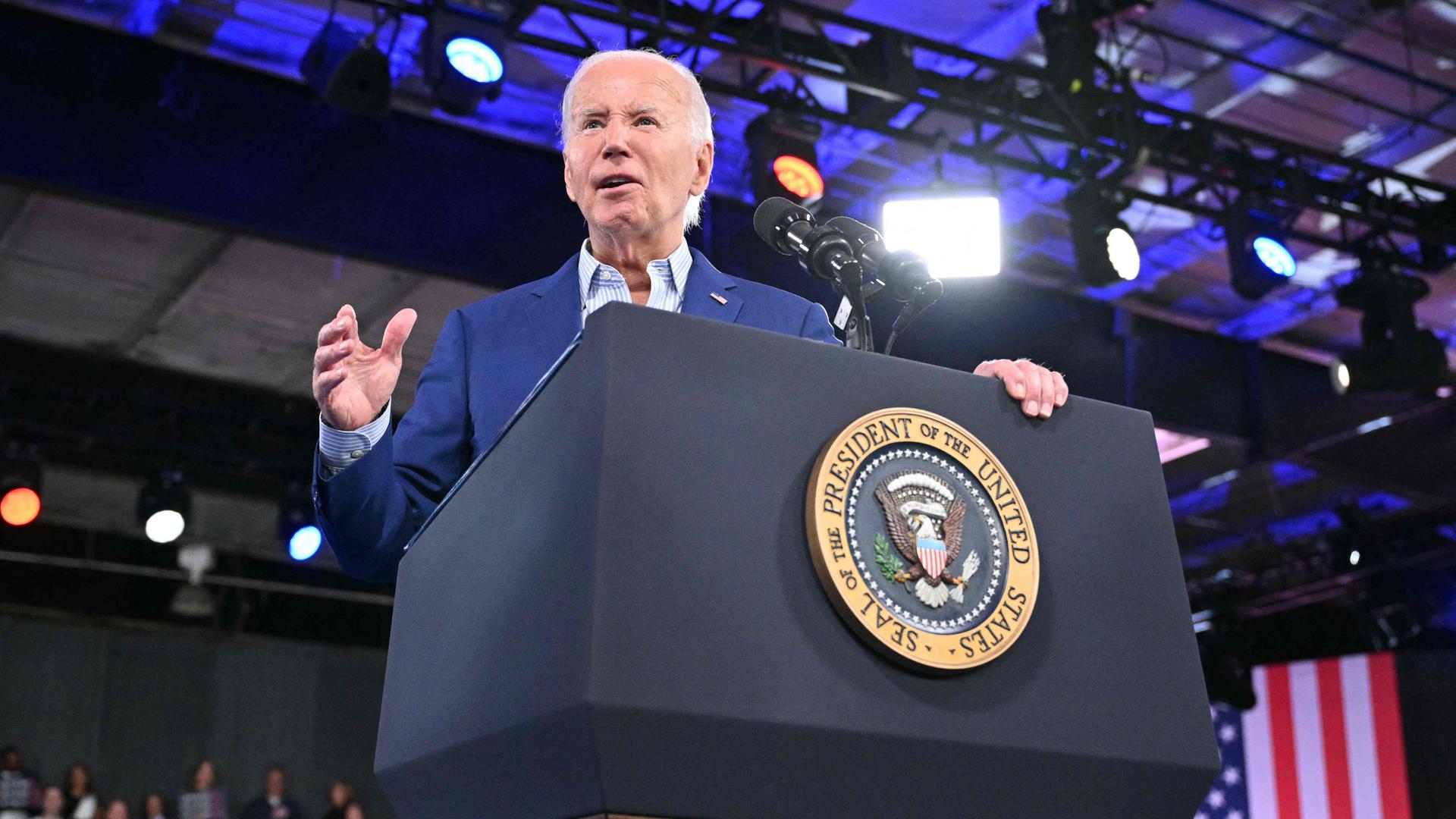 US-Präsident Joe Biden spricht am 28. Juni 2024 bei einer Wahlkampfveranstaltung in Raleigh, North Carolina. 