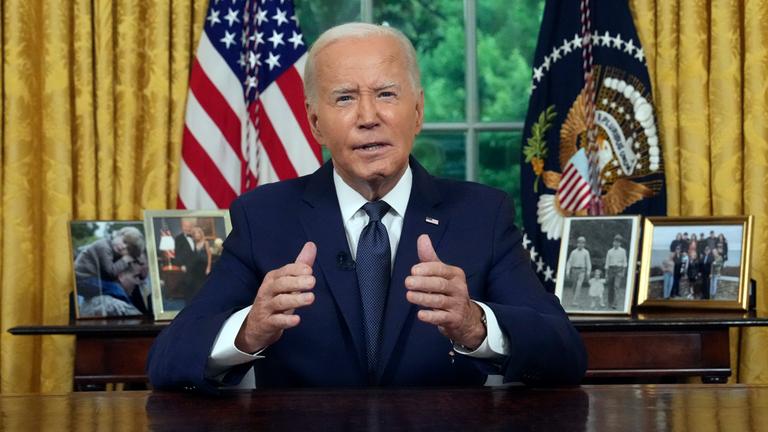 US-Präsident Joe Biden hält eine Rede.