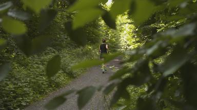 Joggerin gefilmt