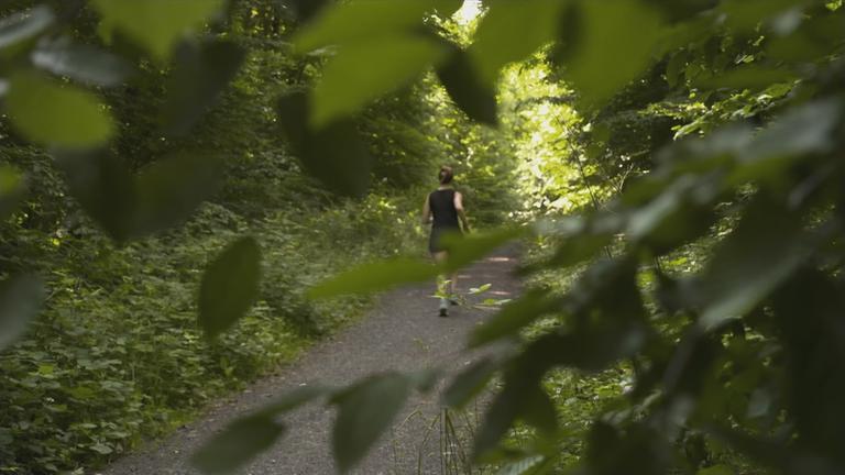 Joggerin gefilmt
