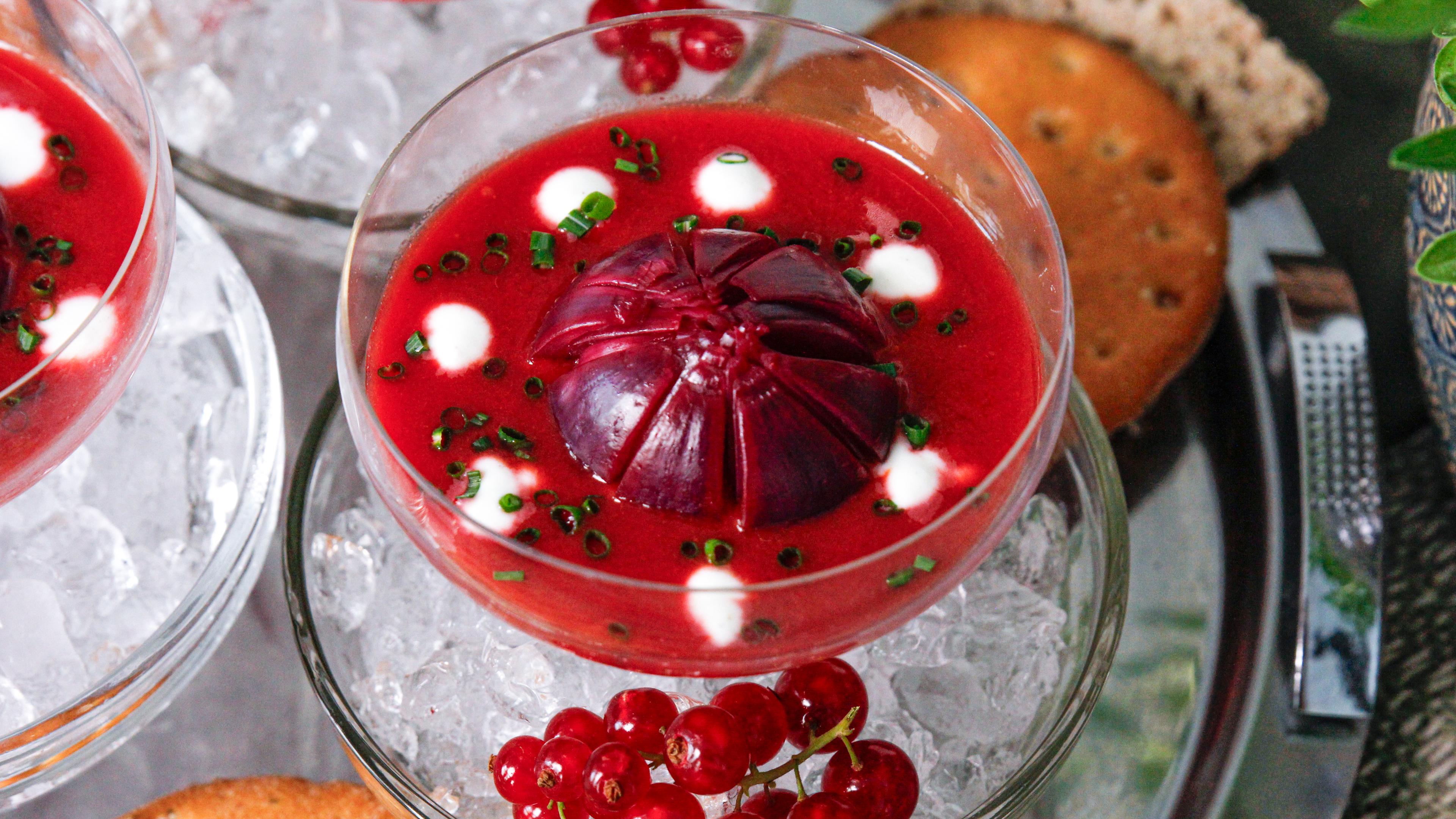 Gekühlte Johannisbeer-Suppe 