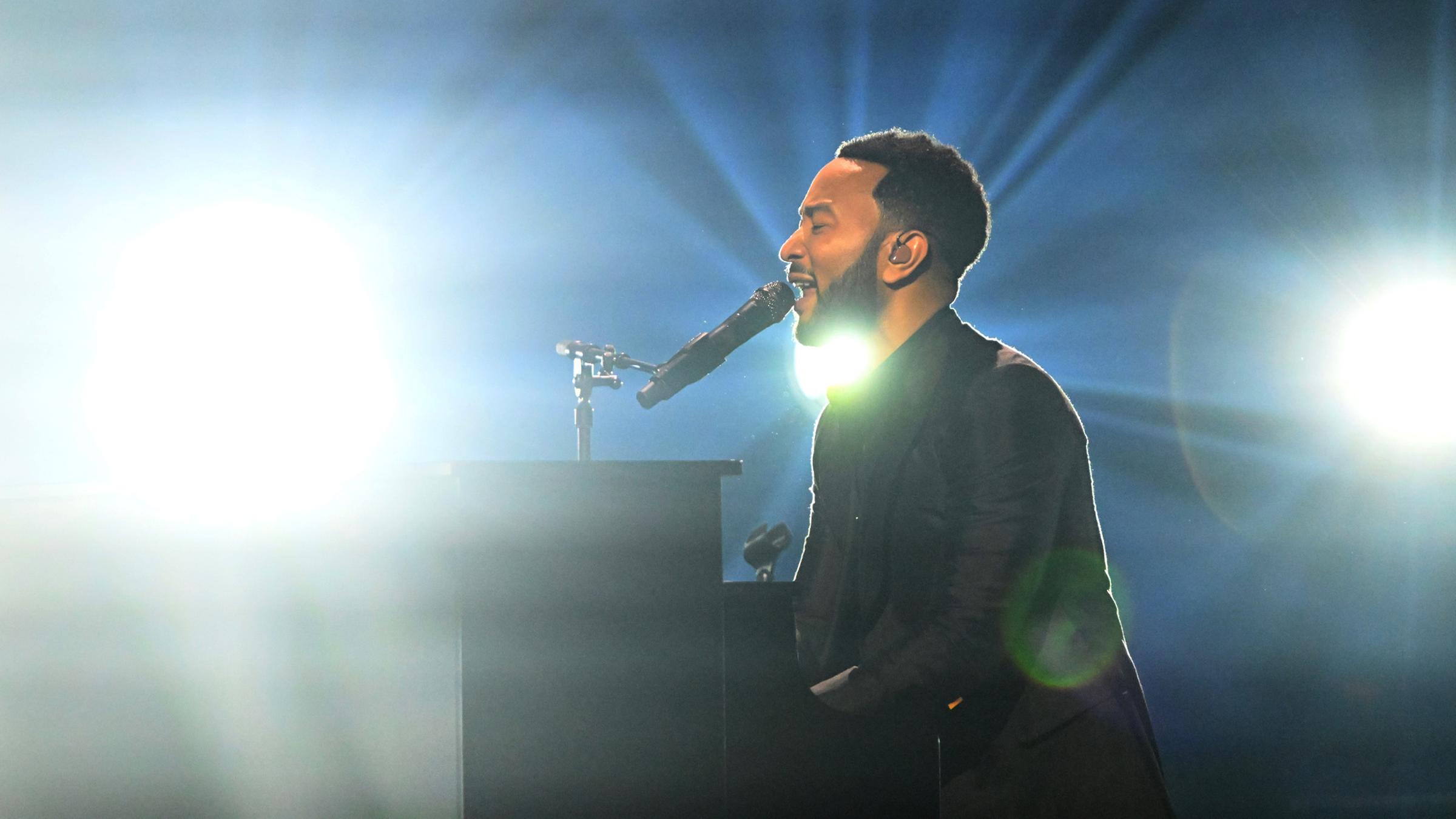 John Legend tritt beim einzigen Deutschland-Konzert im Rahmen seiner «Get Lifted»-Tour am 07.06.2025 in der Olympiahalle auf.