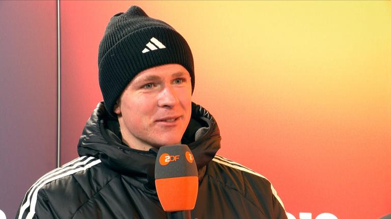 Eintracht Frankfurts Profi Jonathan Burkardt im sportstudio-Interview. 