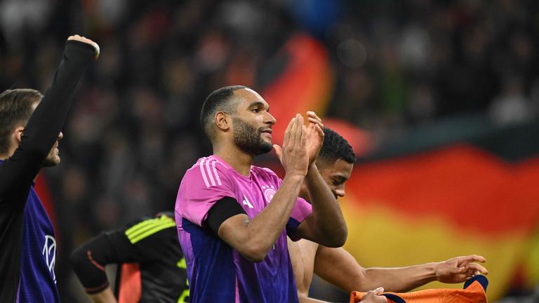 Jonathan Tah - Fußball Nationalspieler beim Länderspiel