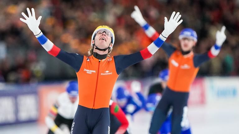 Jorrit Bergsma (Niederlande) ist beim ISU Weltcup, Eisschnelllauf.