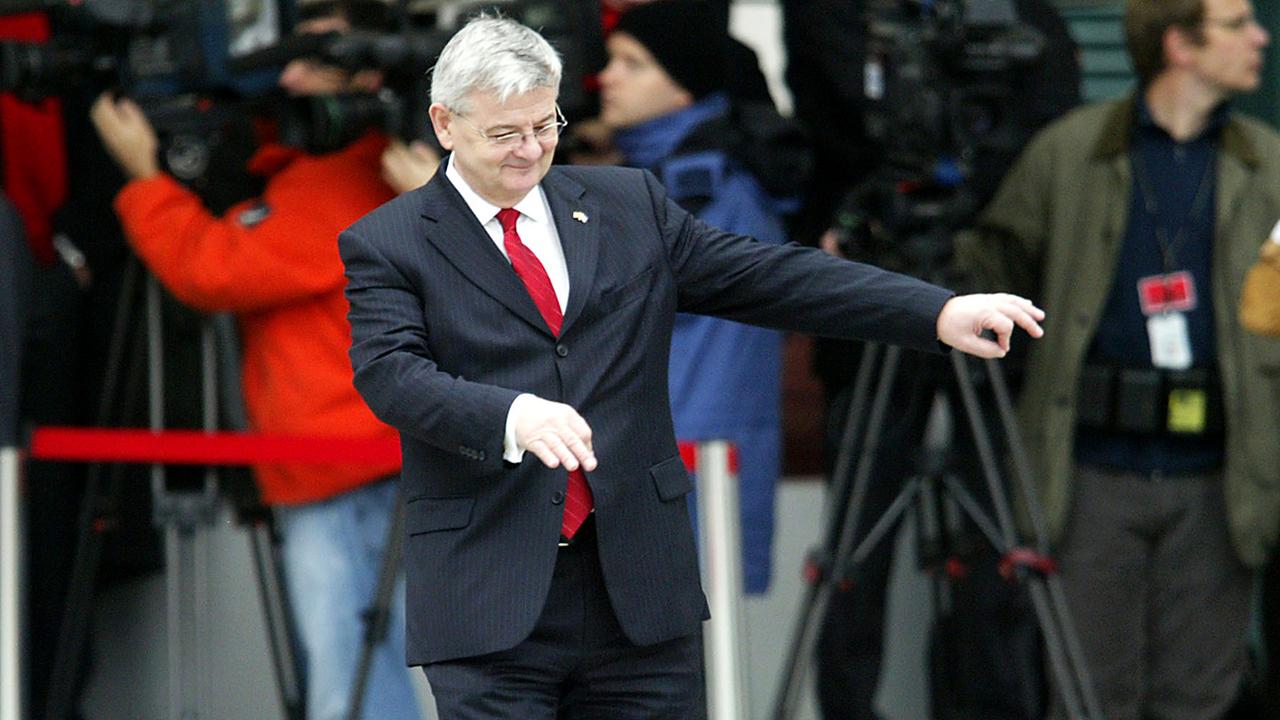 Archiv: Joschka Fischer, aufgenommen am 04.11.2003 in Berlin