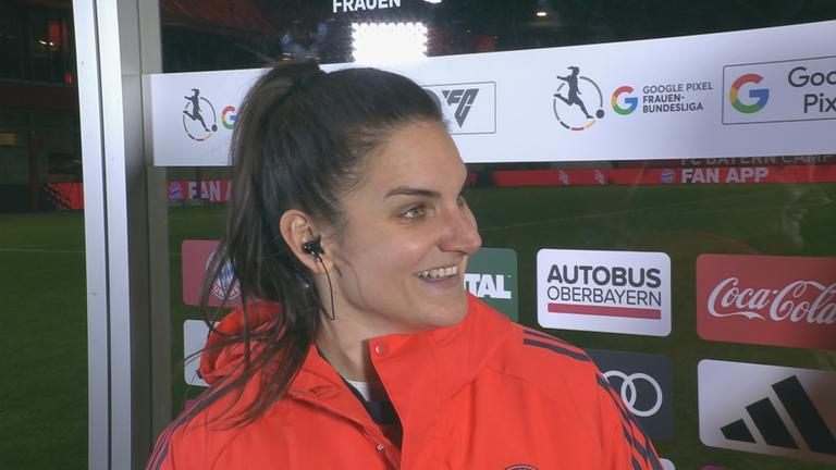 Jovana Damnjanović ist im Interview. 