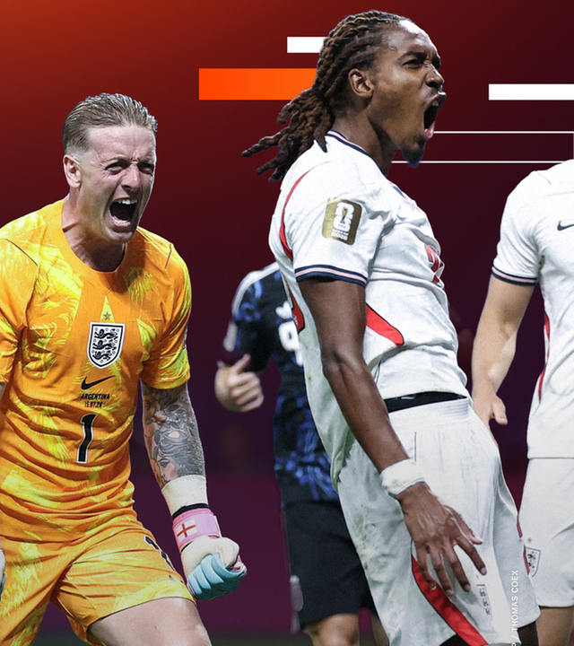 Englands Spieler bejubeln eine Grätsche von Djed Spence