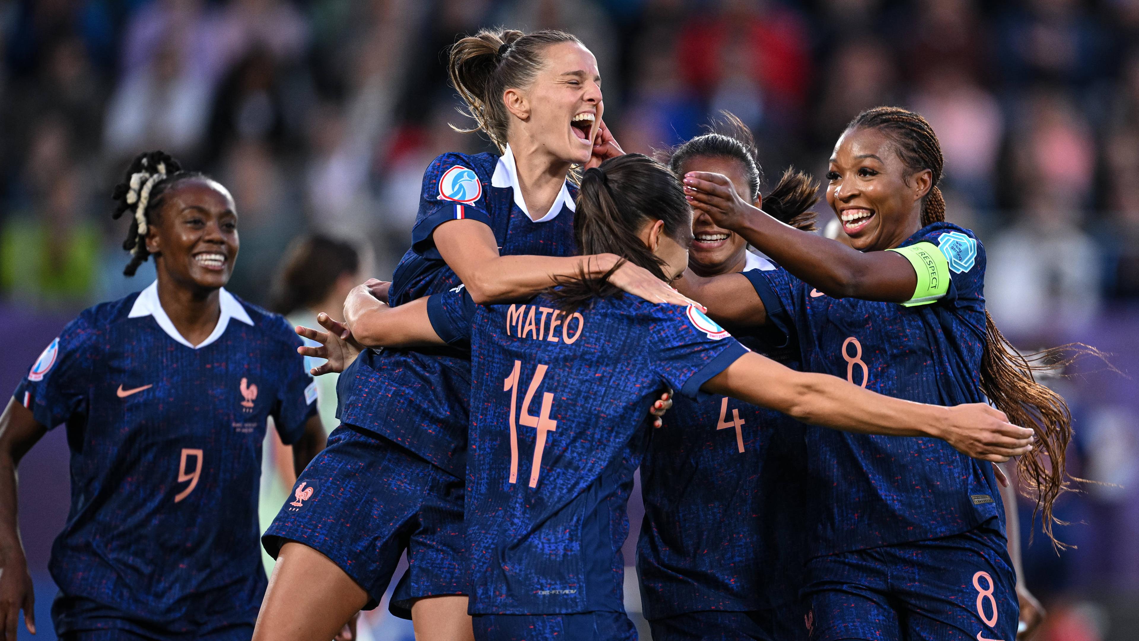 Jubel nach Clara Mateos Treffer zum 1:0.