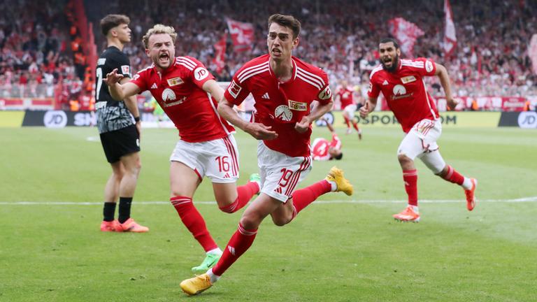 Janik Haberer jubelt nach 2:1 am 18.05.24.