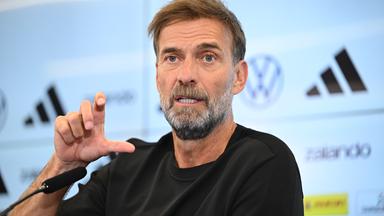 "... und ich bin weg": Jürgen Klopp am 24. Juli bei der Pressekonferenz.