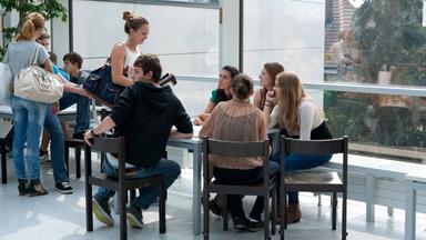 Jugendliche in der Schule