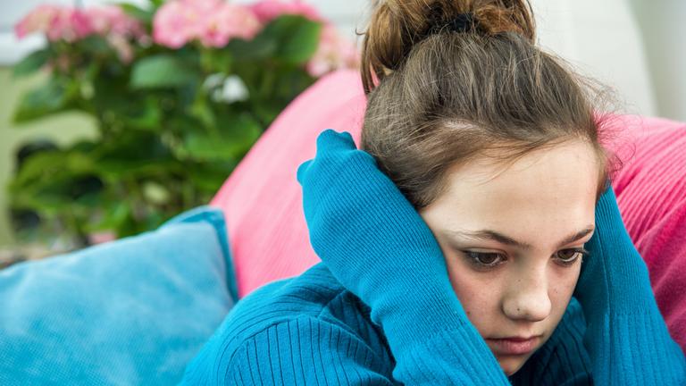 Immer mehr junge Menschen in Deutschland klagen über psychische Belastungen und wünschen sich Unterstützung.