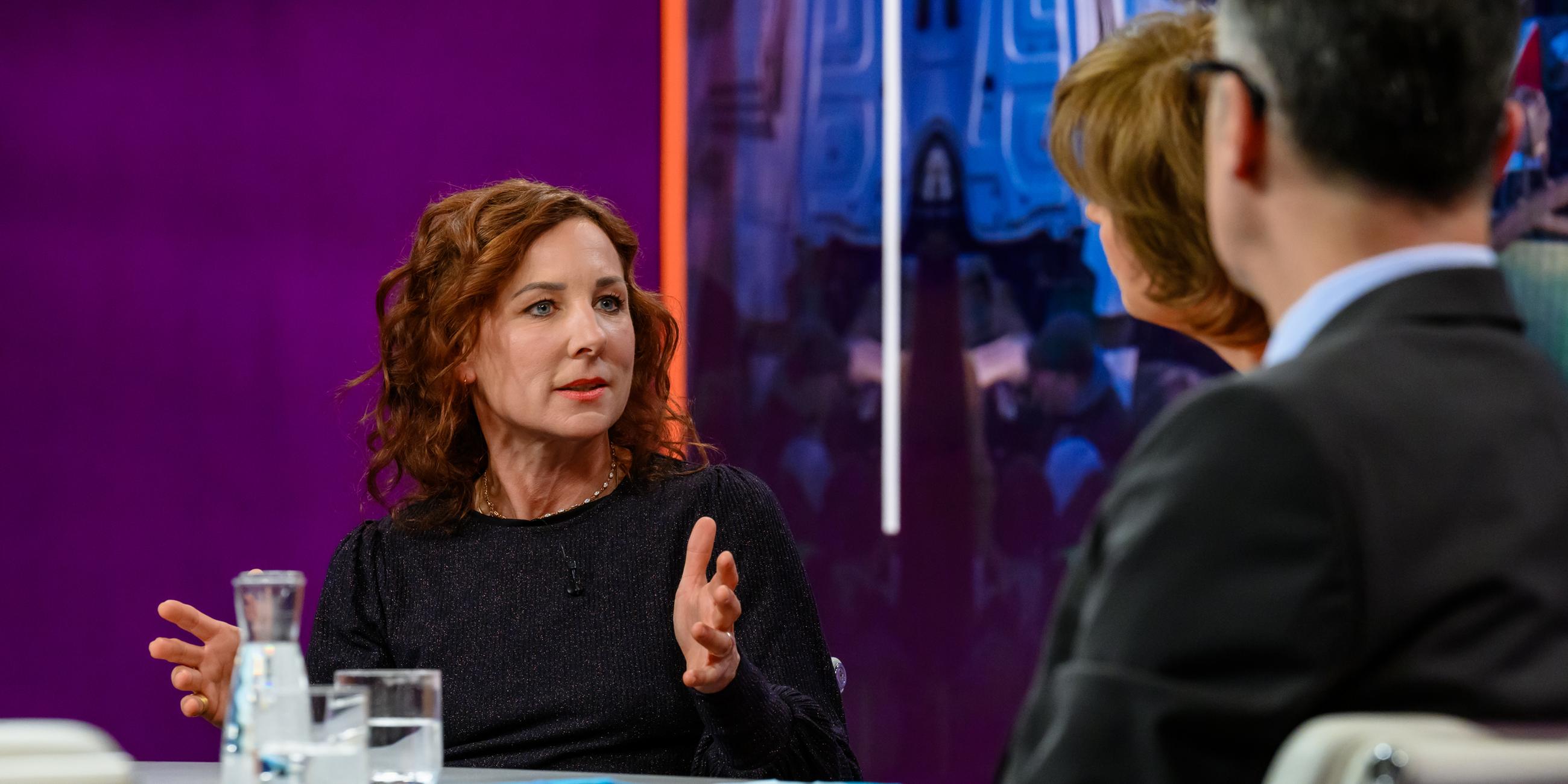 Von links: Juli Zeh, Maybrit Illner, Cem Ãzdemir
