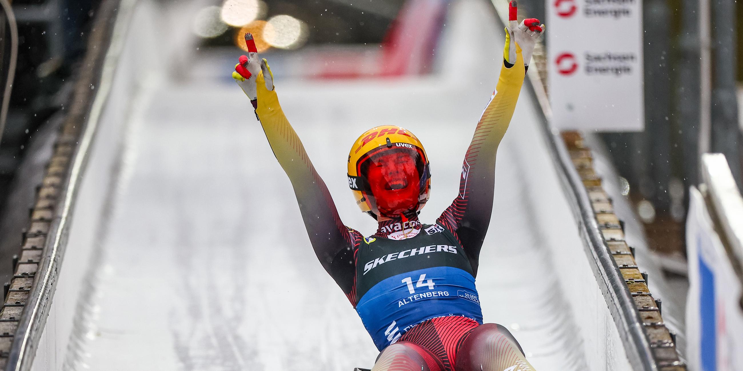 Julia Taubitz jubelt