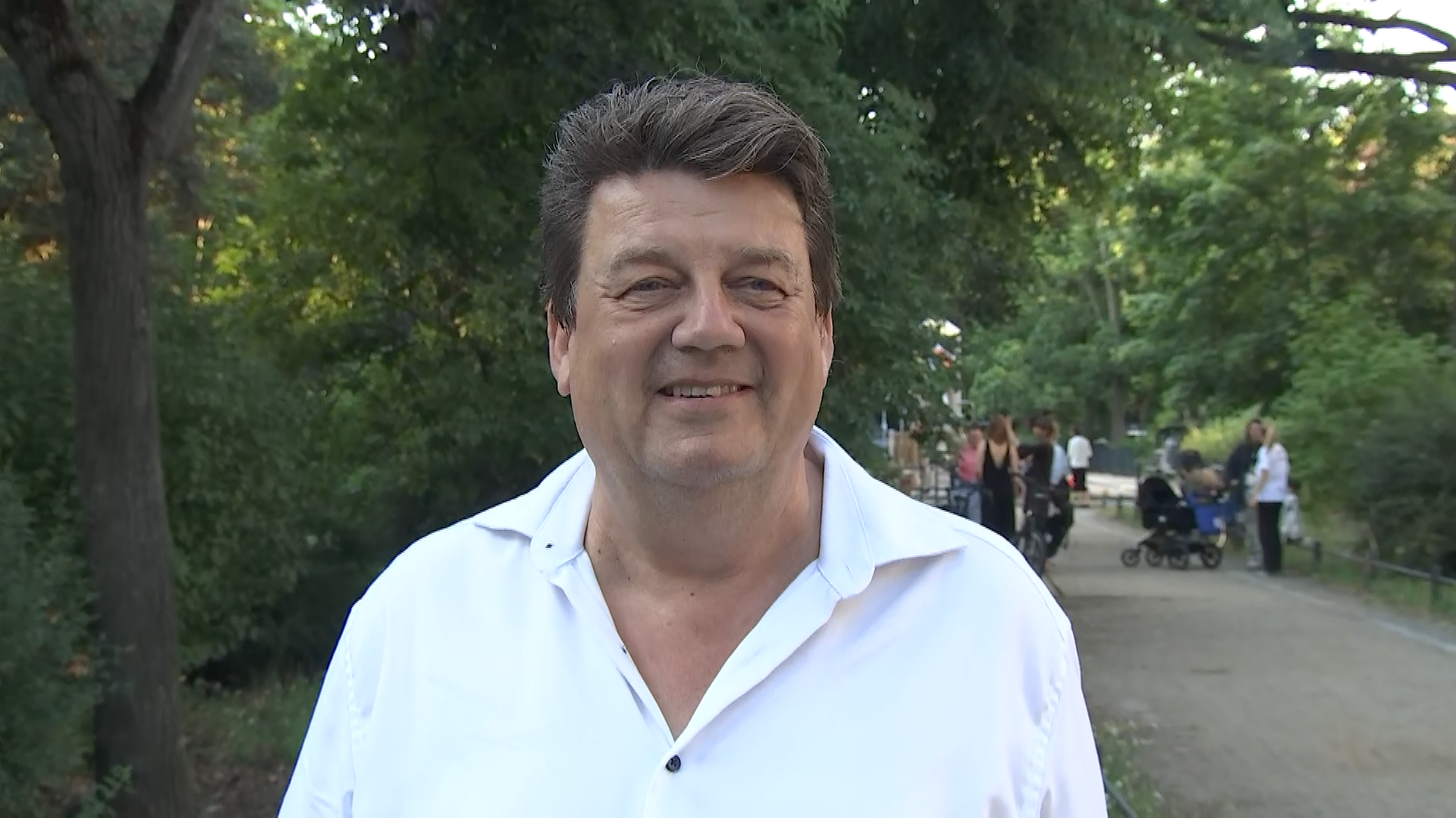 Menschenrechtsanwalt Wolfgang Kaleck bei ZDFheute live. 