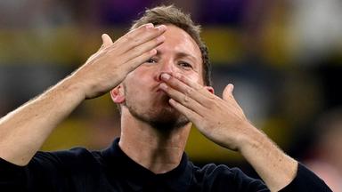 Julian Nagelsmann jubelt nach dem Sieg über Dänemark im EM-Achtelfinale