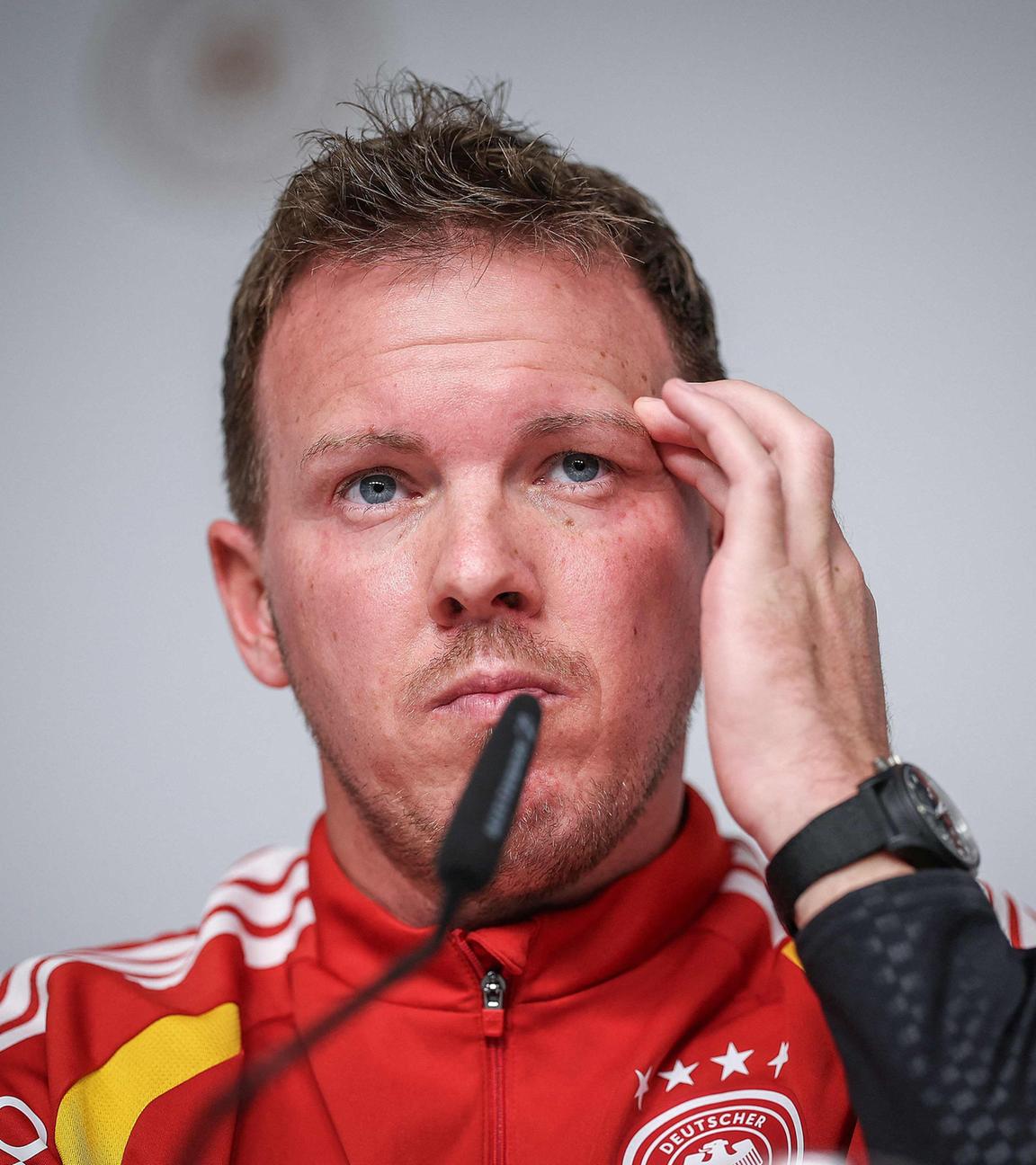 Julian Nagelsmann - Bundestrainer (Deutschland) bei der Pressekonferenz. 
