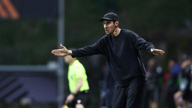 SC Freiburgs Cheftrainer Julian Schuster während des Spiels gegen SC Barga am 30.04.2026.
