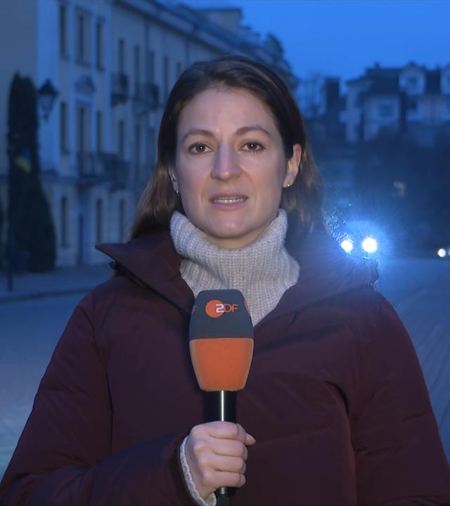 Alica Jung | ZDF-Reporterin in Kamjanez-Podilskyj/Ukraine