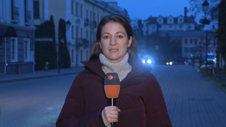 Alica Jung | ZDF-Reporterin in Kamjanez-Podilskyj/Ukraine