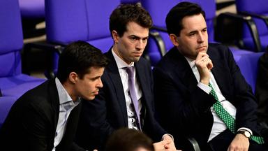 Junge Gruppe in Union lässt Zustimmung zur Rente offen