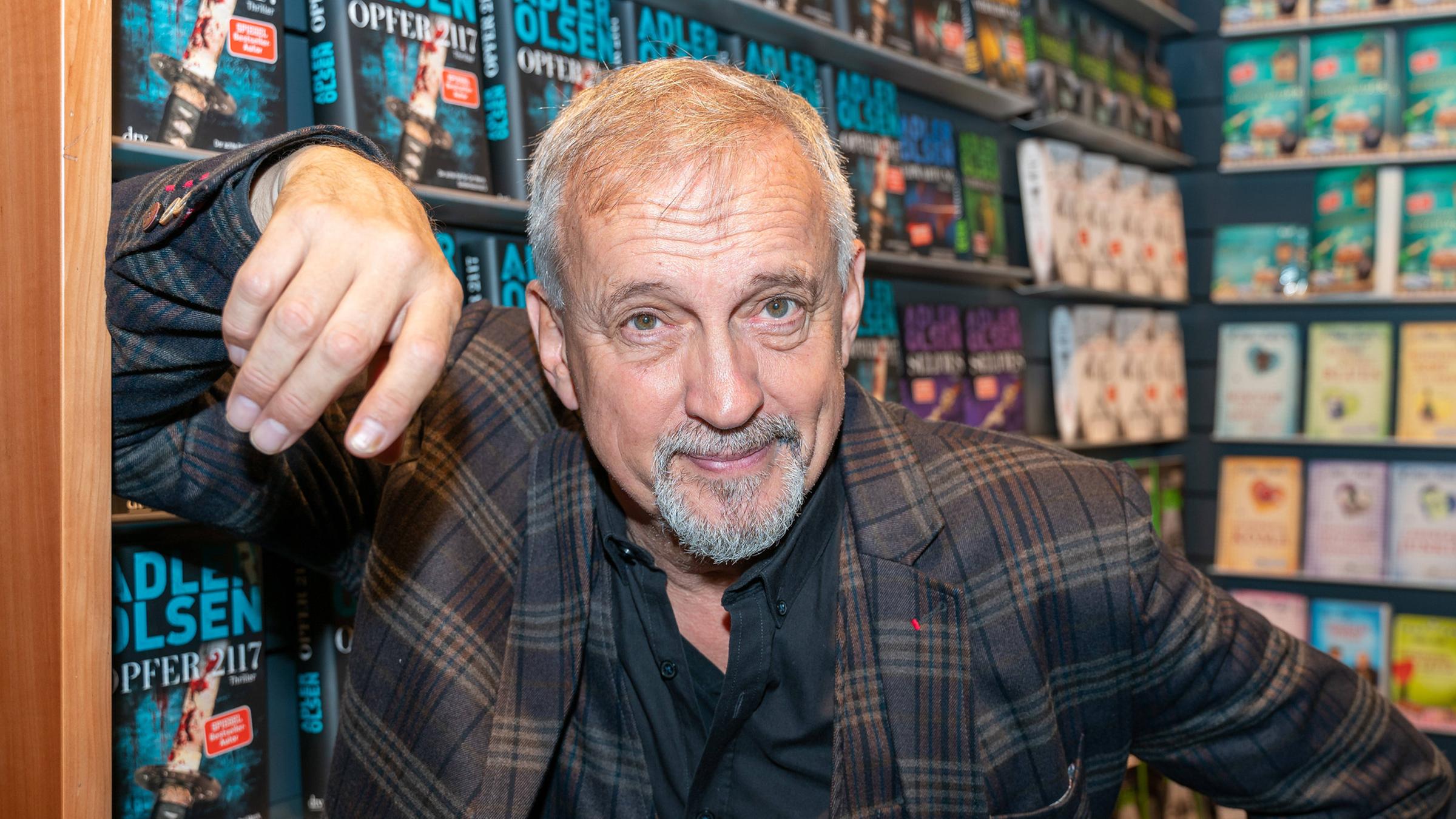 Autor Jussi Adler-Olsen auf der Buchmesse in Frankfurt. (Archiv)